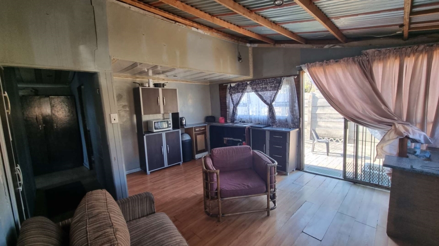 3 Bedroom Property for Sale in Brackendowns Gauteng