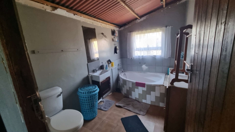 3 Bedroom Property for Sale in Brackendowns Gauteng