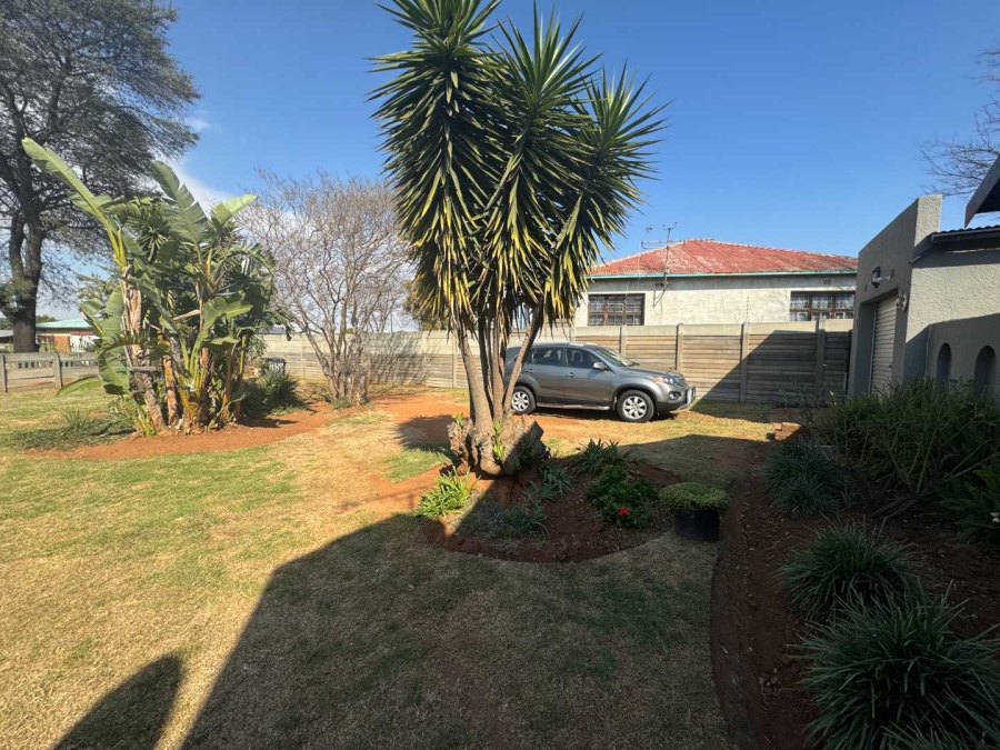 3 Bedroom Property for Sale in Florentia Gauteng