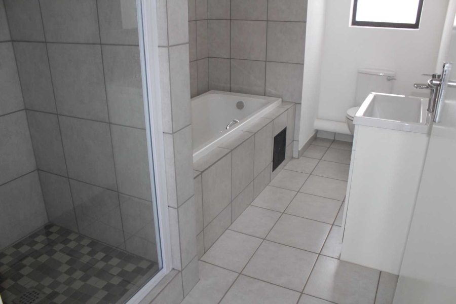 To Let 2 Bedroom Property for Rent in Silverton Gauteng