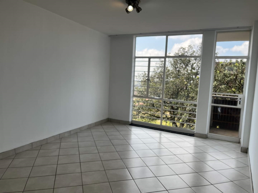 To Let 2 Bedroom Property for Rent in Honeyhills Gauteng