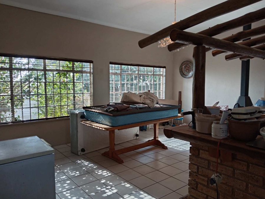 4 Bedroom Property for Sale in Radiokop Gauteng