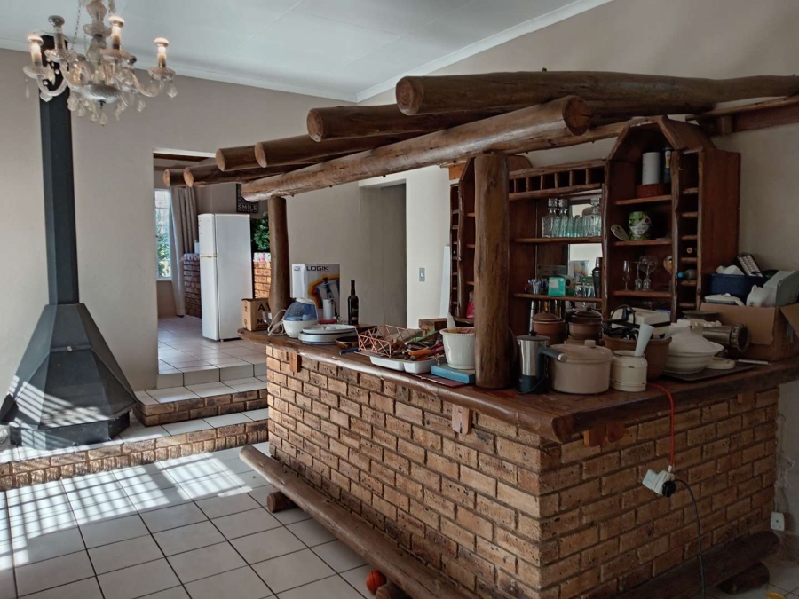 4 Bedroom Property for Sale in Radiokop Gauteng