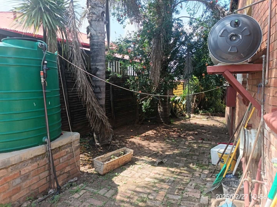 3 Bedroom Property for Sale in Jan Hofmeyer Gauteng