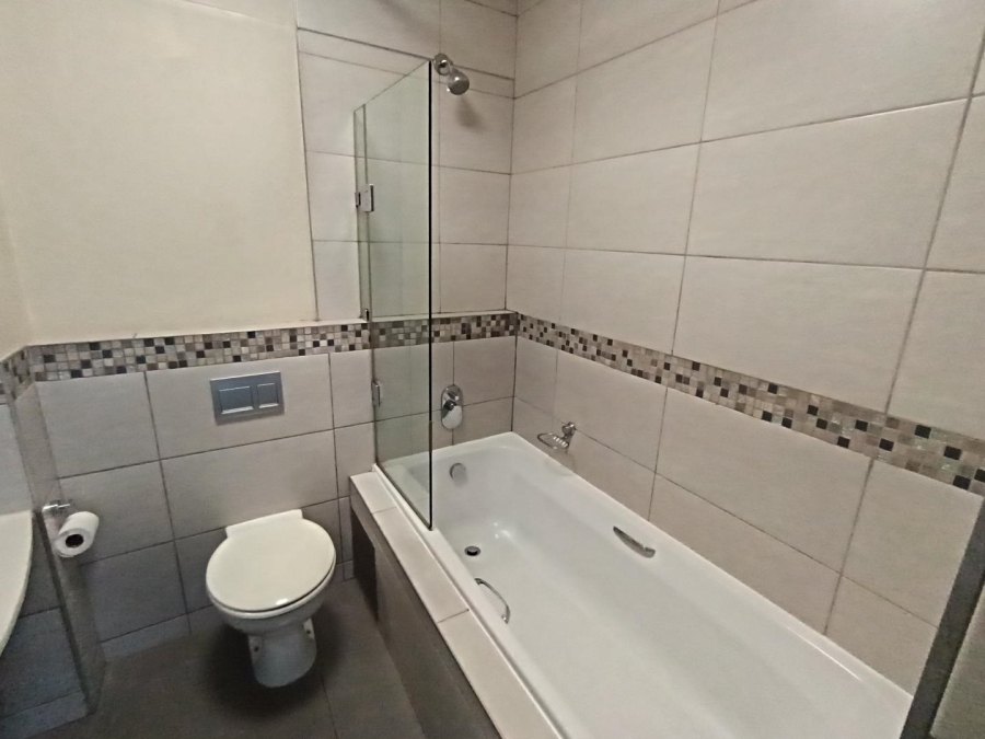 1 Bedroom Property for Sale in Hatfield Gauteng