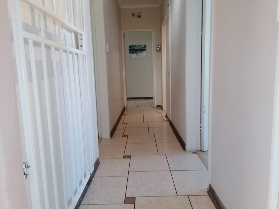 4 Bedroom Property for Sale in Van Riebeeck Park Gauteng