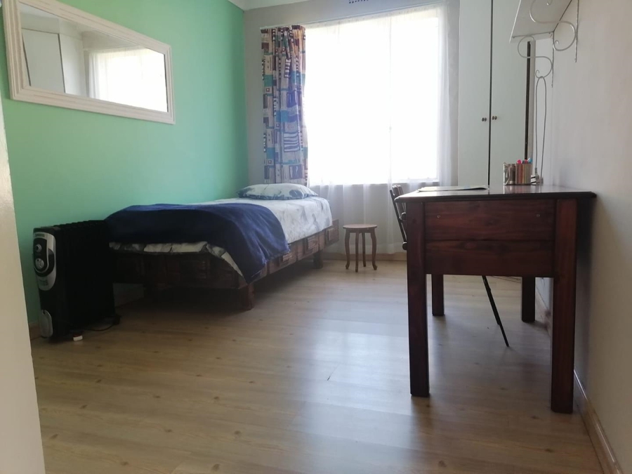 4 Bedroom Property for Sale in Van Riebeeck Park Gauteng