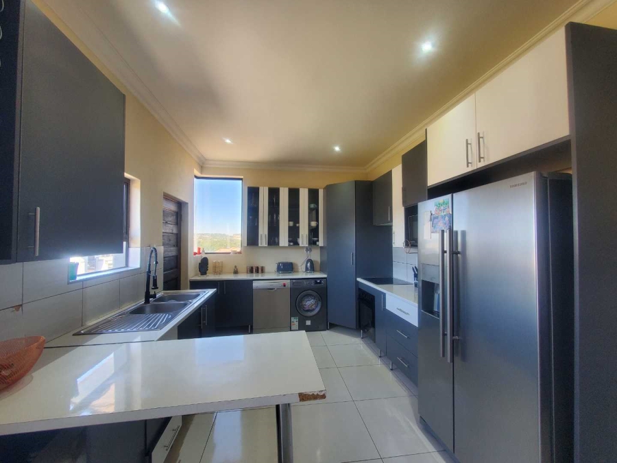 3 Bedroom Property for Sale in Wildtuinpark Gauteng
