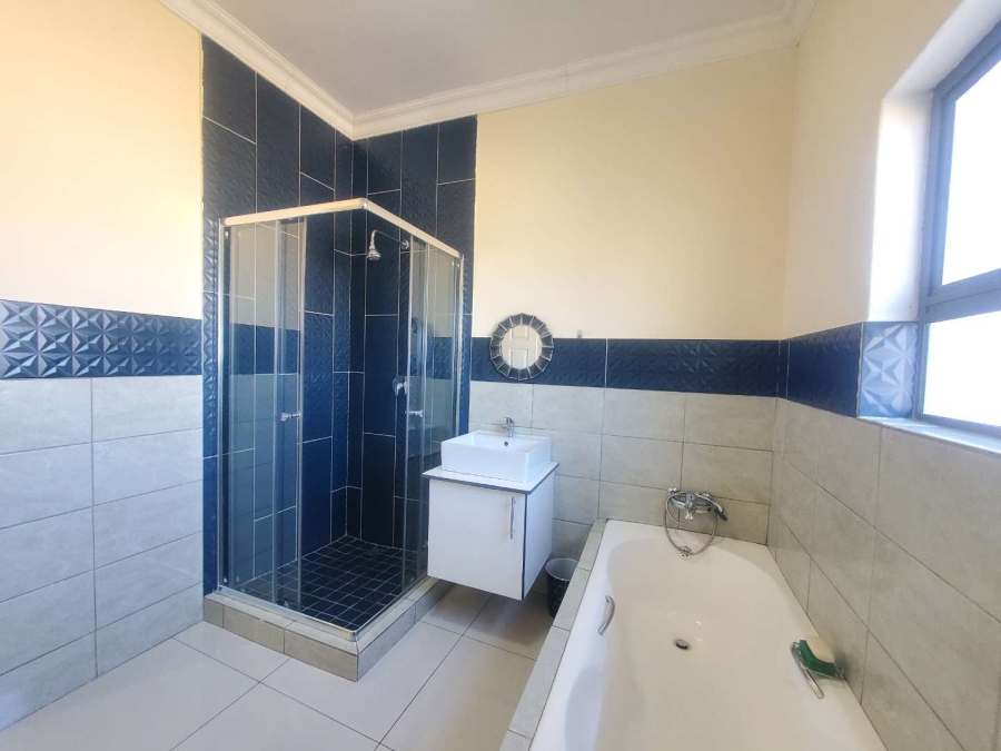 3 Bedroom Property for Sale in Wildtuinpark Gauteng