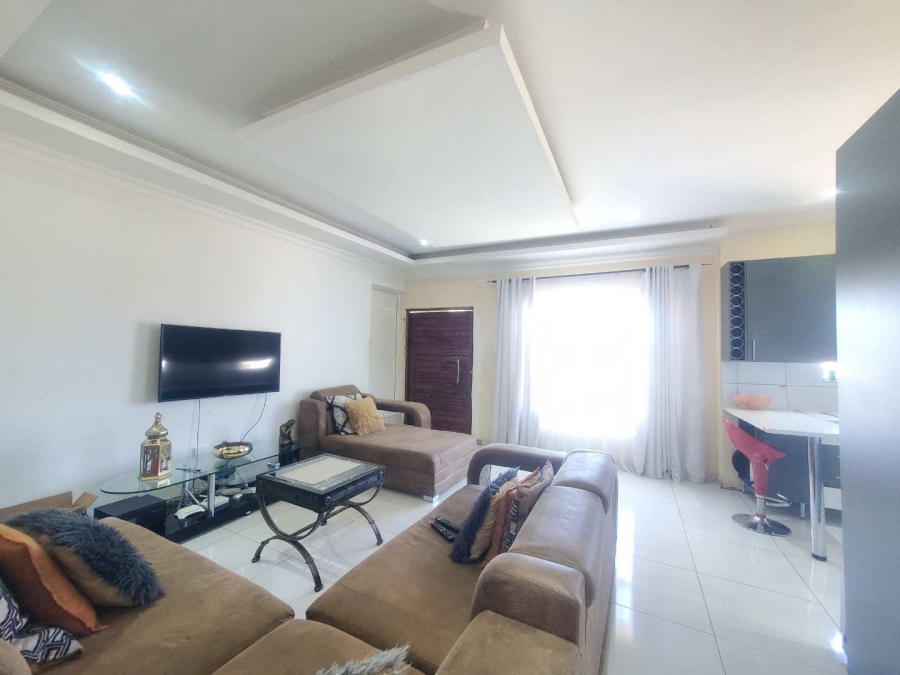 3 Bedroom Property for Sale in Wildtuinpark Gauteng