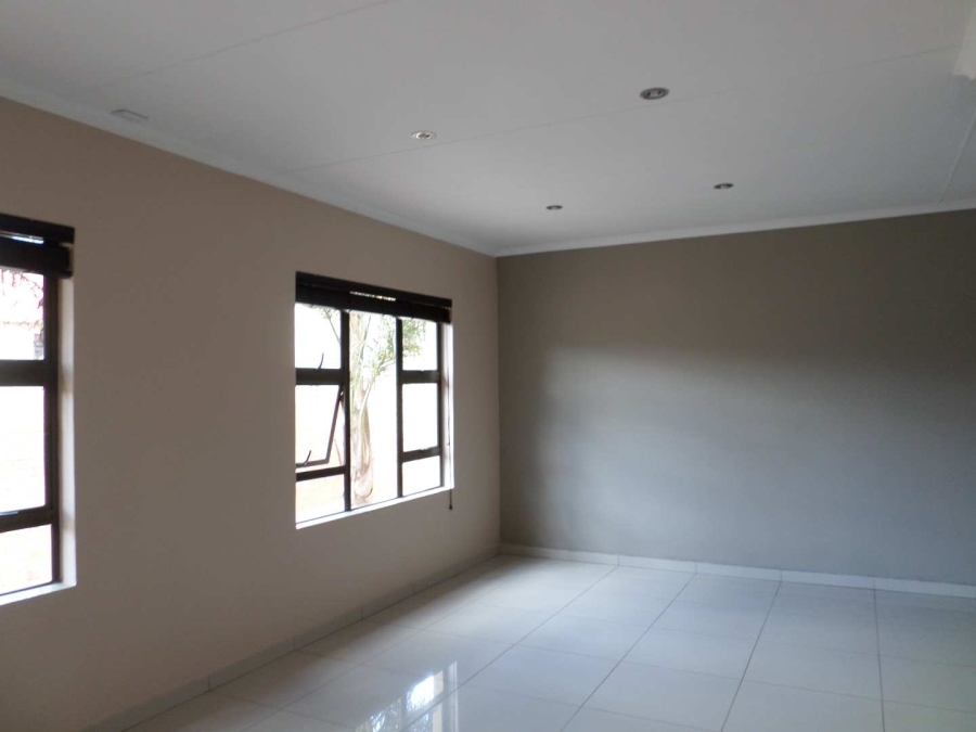 3 Bedroom Property for Sale in Groblerpark Gauteng