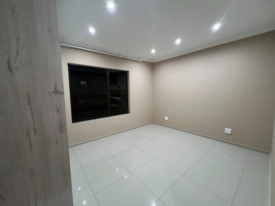 3 Bedroom Property for Sale in Groblerpark Gauteng