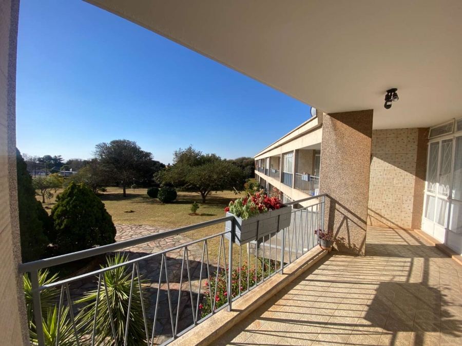 3 Bedroom Property for Sale in Monument Gauteng