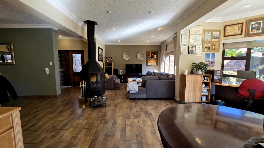 3 Bedroom Property for Sale in Meyersdal Gauteng