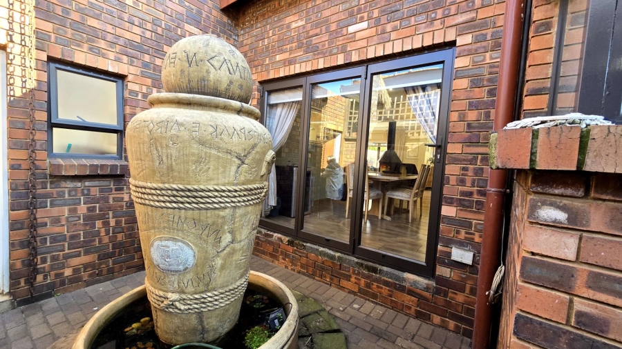 3 Bedroom Property for Sale in Meyersdal Gauteng