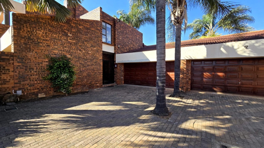 3 Bedroom Property for Sale in Meyersdal Gauteng