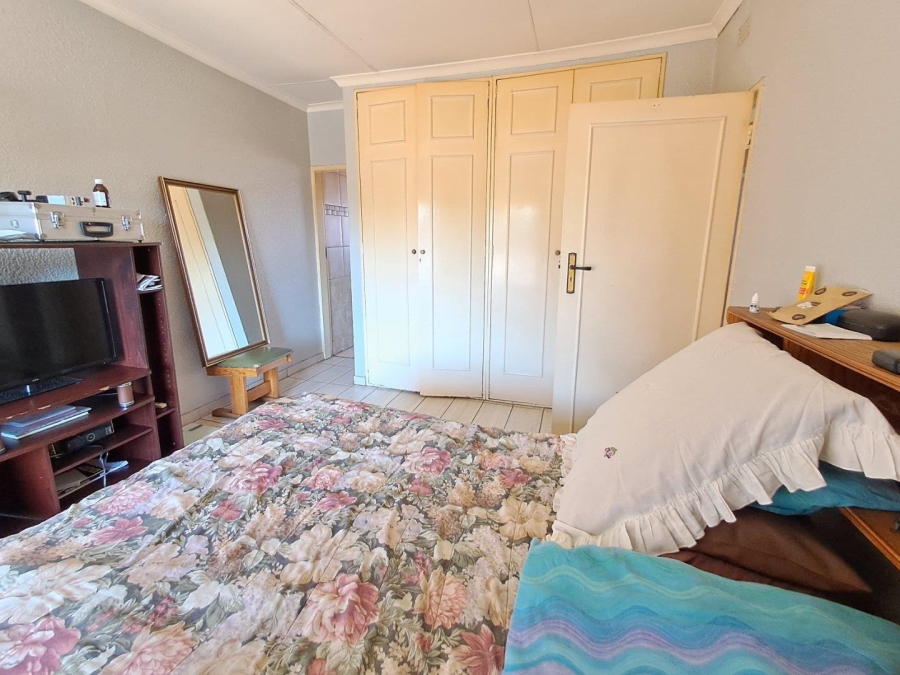 3 Bedroom Property for Sale in Brackenhurst Gauteng
