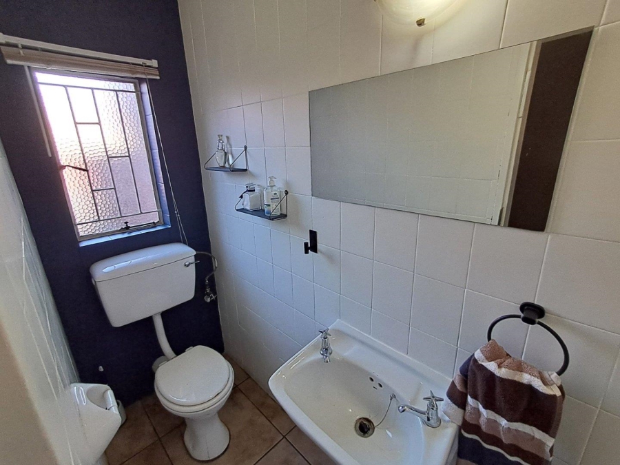 3 Bedroom Property for Sale in Brackenhurst Gauteng