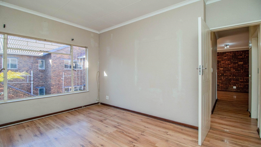 2 Bedroom Property for Sale in Beyerspark Gauteng