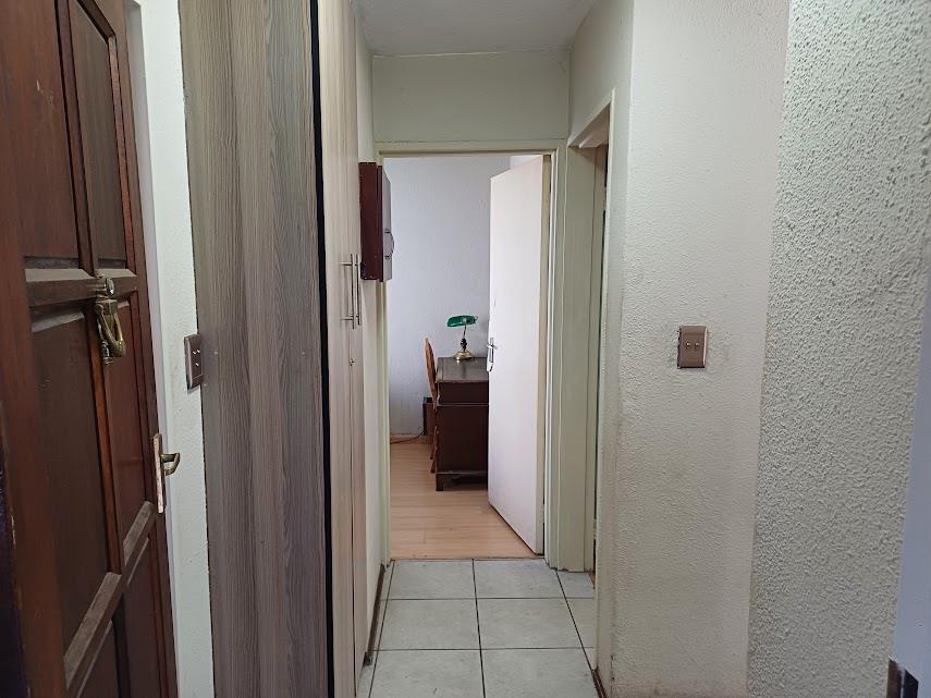 2 Bedroom Property for Sale in Mulbarton Gauteng
