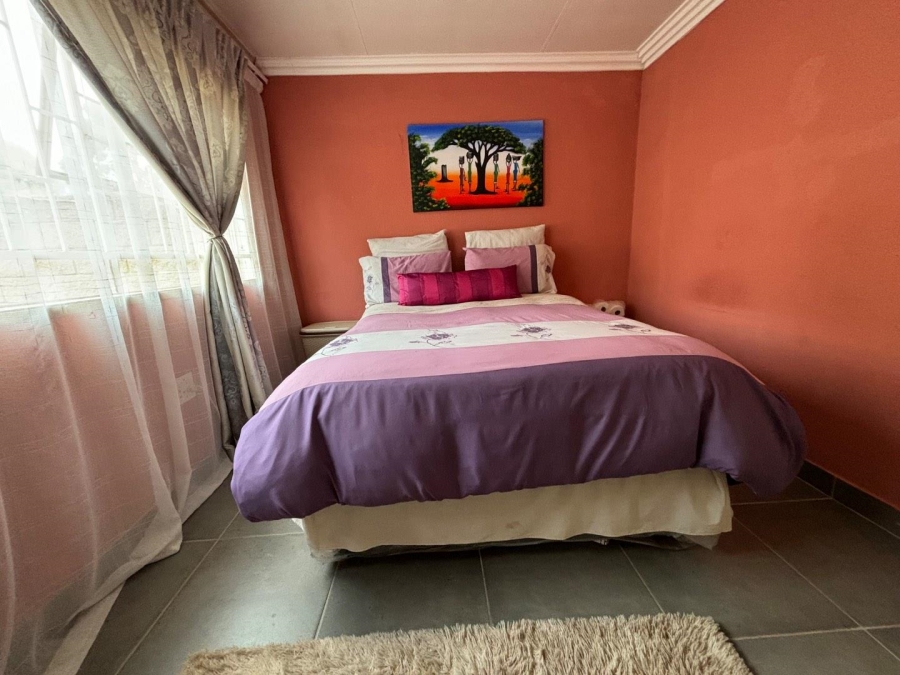 To Let 3 Bedroom Property for Rent in Lindhaven Gauteng
