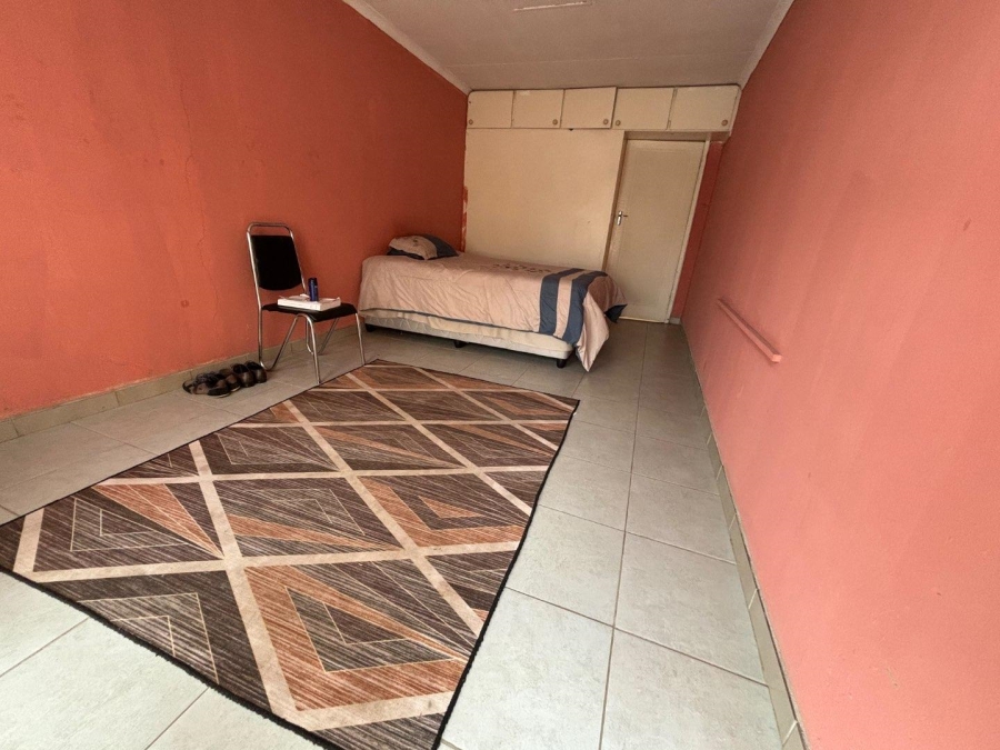 To Let 3 Bedroom Property for Rent in Lindhaven Gauteng