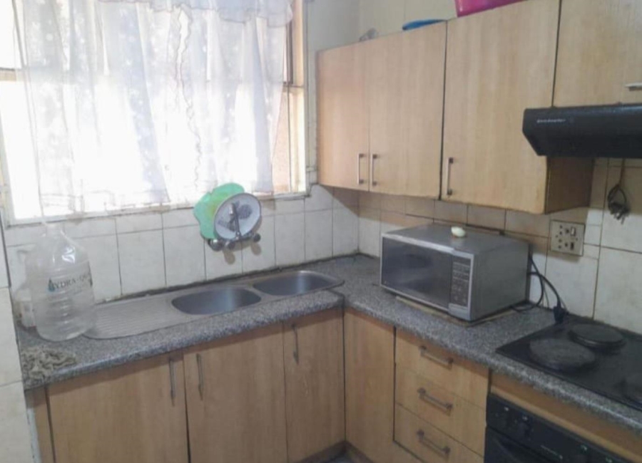 2 Bedroom Property for Sale in Pretoria Central Gauteng