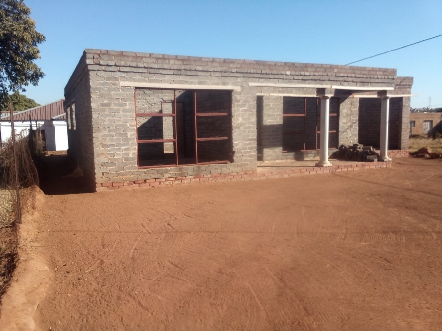 4 Bedroom Property for Sale in Mabopane Gauteng