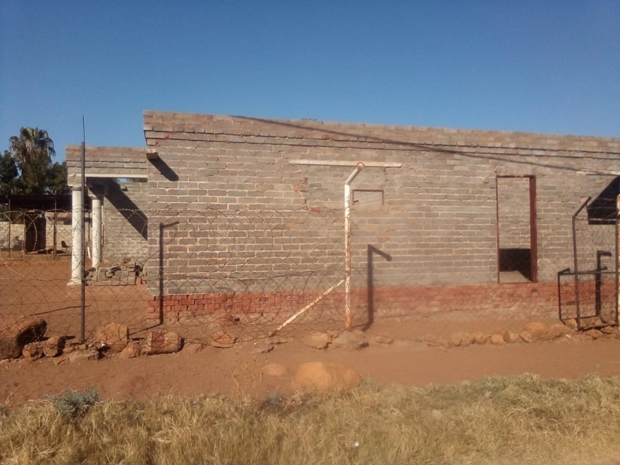 4 Bedroom Property for Sale in Mabopane Gauteng