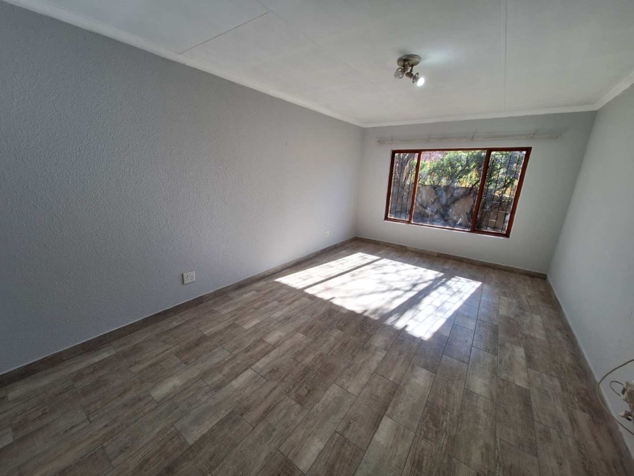 To Let 3 Bedroom Property for Rent in Randburg Gauteng