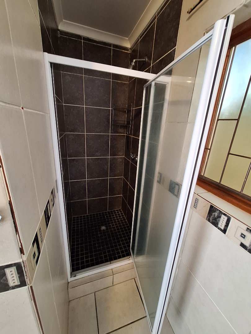 To Let 3 Bedroom Property for Rent in Randburg Gauteng