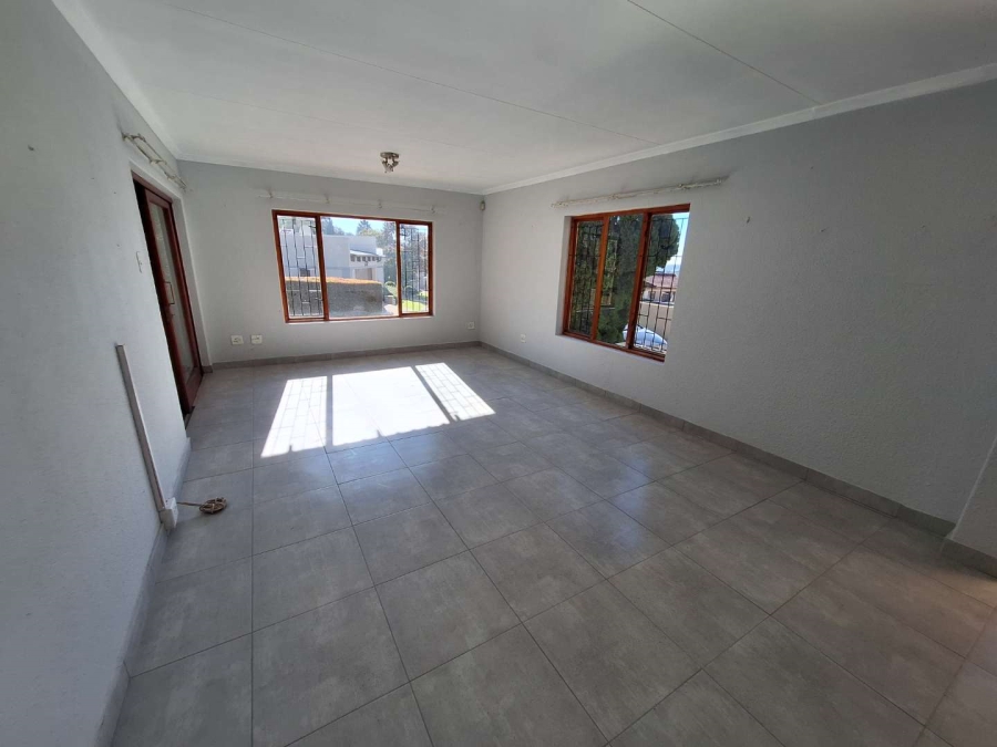 To Let 3 Bedroom Property for Rent in Randburg Gauteng
