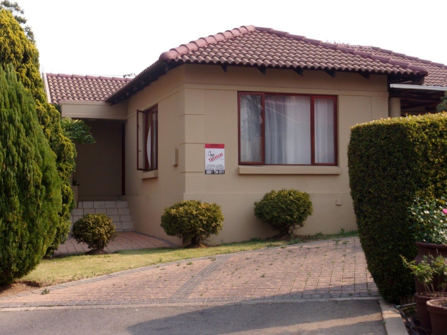 To Let 3 Bedroom Property for Rent in Randburg Gauteng
