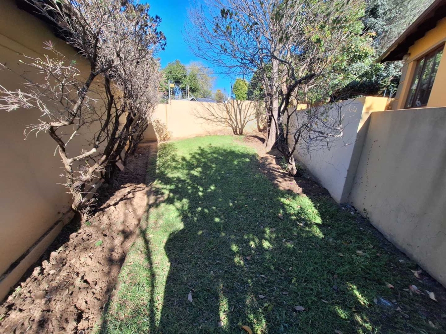 To Let 3 Bedroom Property for Rent in Randburg Gauteng