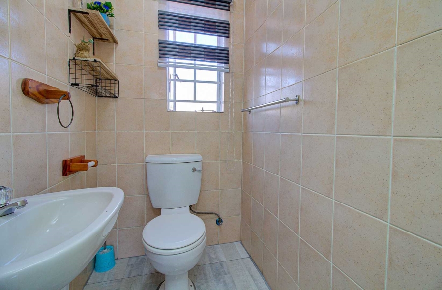 3 Bedroom Property for Sale in Honeydew Ridge Gauteng