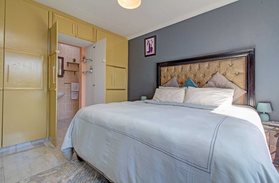 3 Bedroom Property for Sale in Honeydew Ridge Gauteng