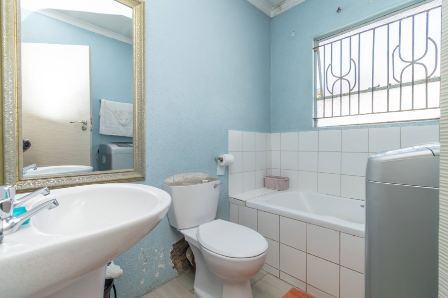 4 Bedroom Property for Sale in Cosmo City Gauteng