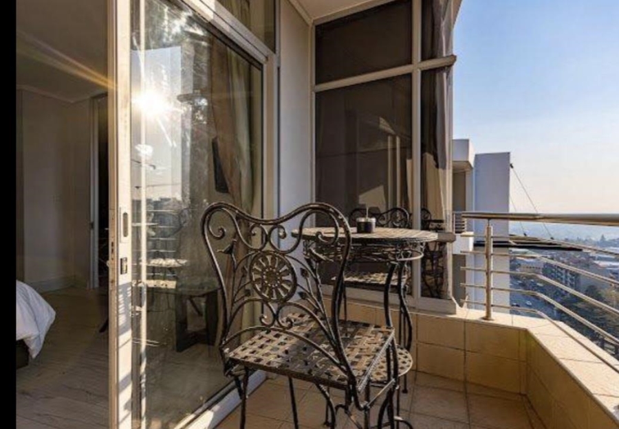 To Let 3 Bedroom Property for Rent in Sandown Gauteng