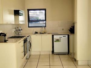To Let 2 Bedroom Property for Rent in Maroeladal Gauteng