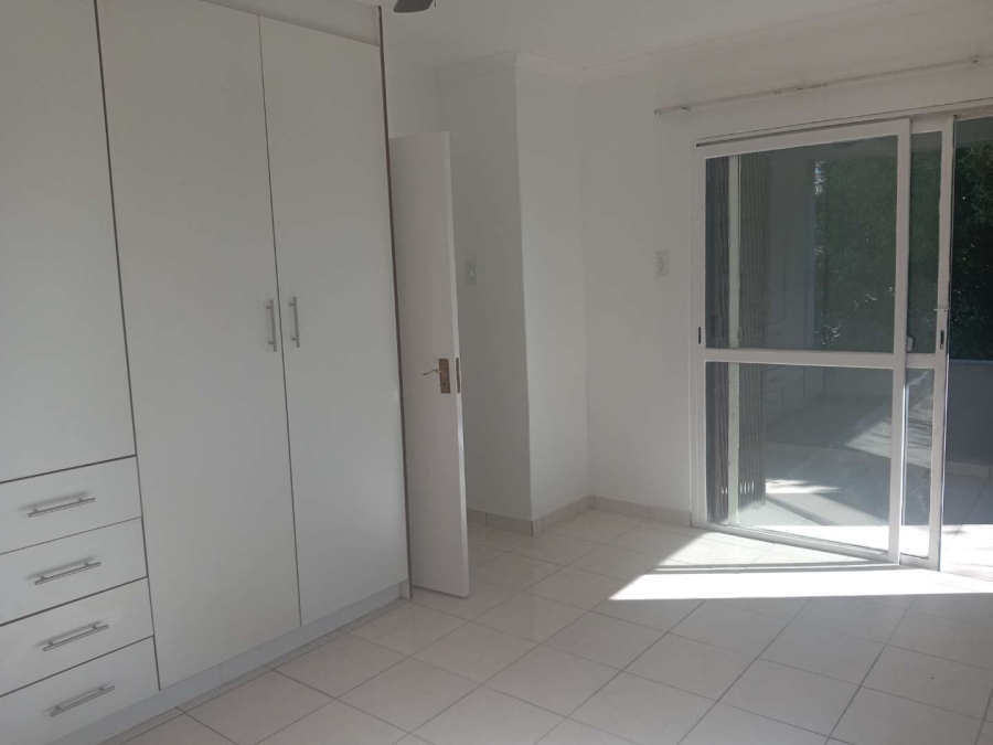 To Let 2 Bedroom Property for Rent in Orange Grove Gauteng