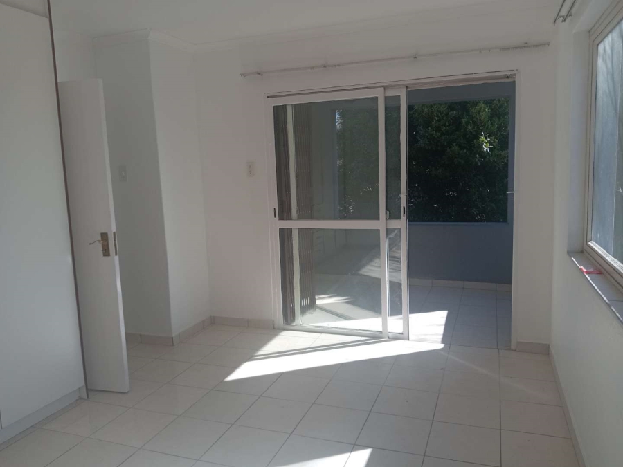 To Let 2 Bedroom Property for Rent in Orange Grove Gauteng