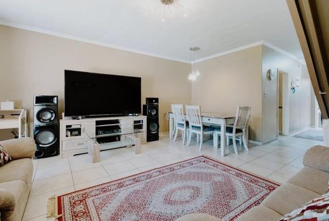 2 Bedroom Property for Sale in South Crest Gauteng