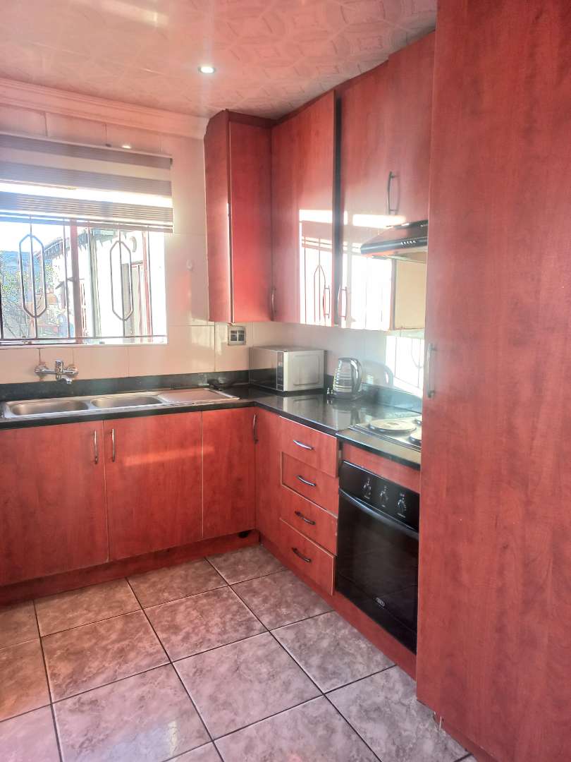 3 Bedroom Property for Sale in Dawn Park Gauteng