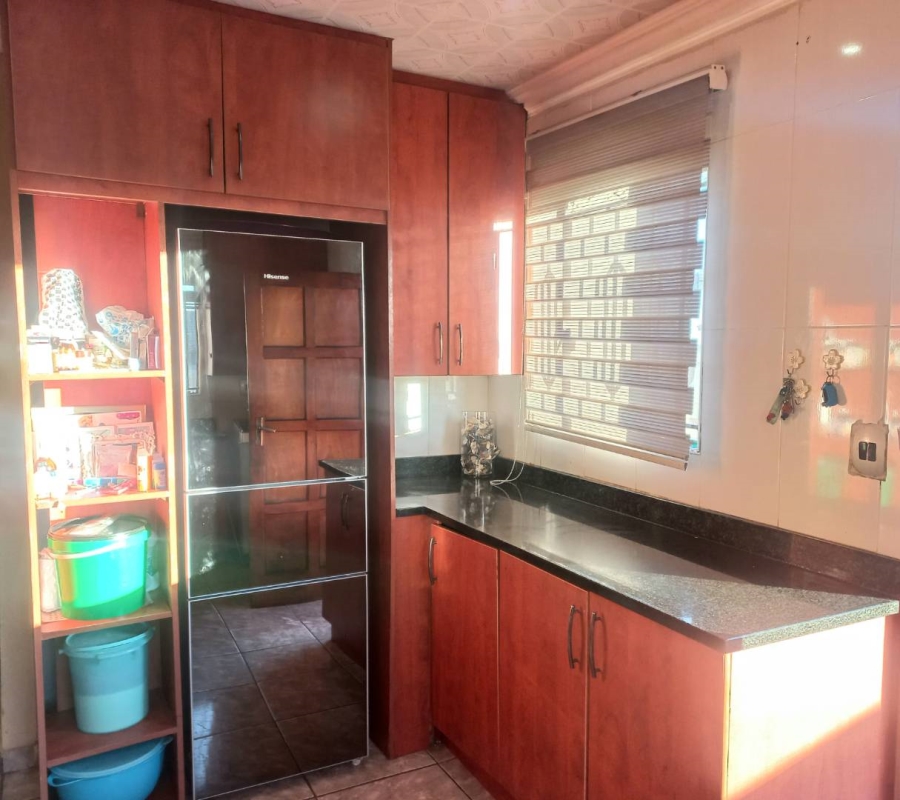 3 Bedroom Property for Sale in Dawn Park Gauteng