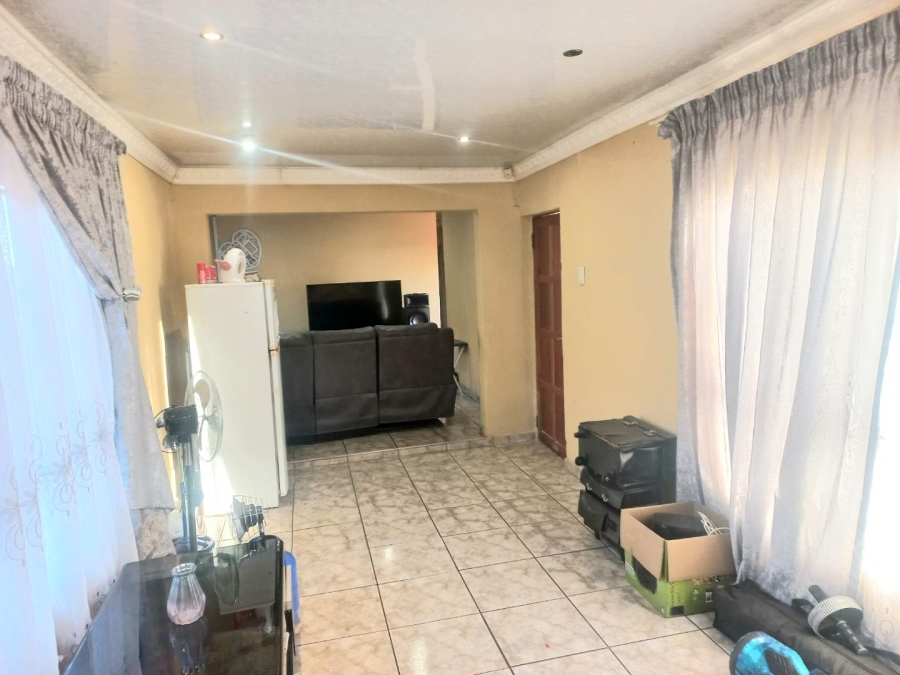 3 Bedroom Property for Sale in Dawn Park Gauteng