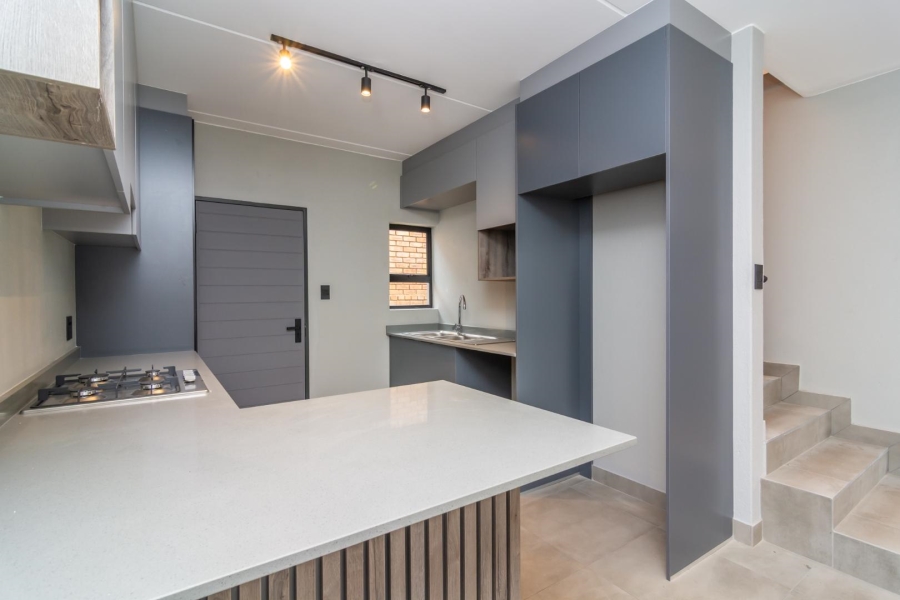 3 Bedroom Property for Sale in Noordheuwel Gauteng