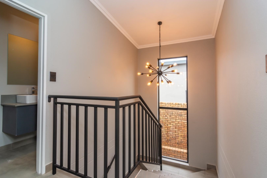 3 Bedroom Property for Sale in Noordheuwel Gauteng