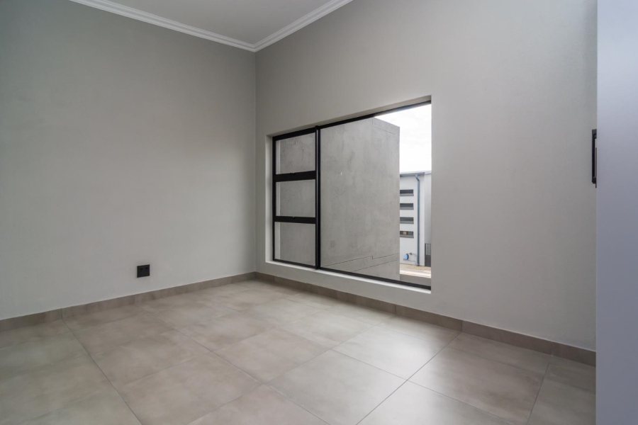 3 Bedroom Property for Sale in Noordheuwel Gauteng