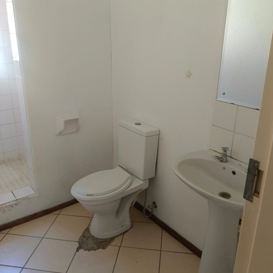 3 Bedroom Property for Sale in Meredale Gauteng
