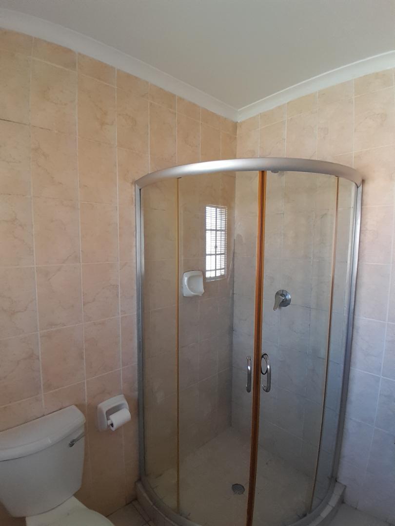 2 Bedroom Property for Sale in Regents Park Gauteng